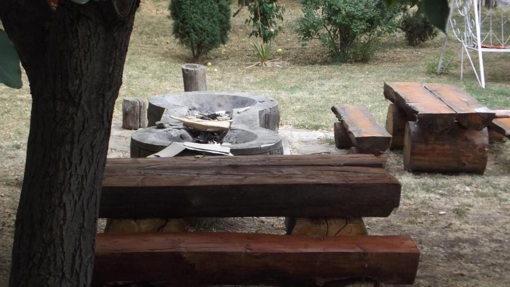 Alabastrom Panzio Es Etterem Bed and Breakfast Bogács Buitenkant foto